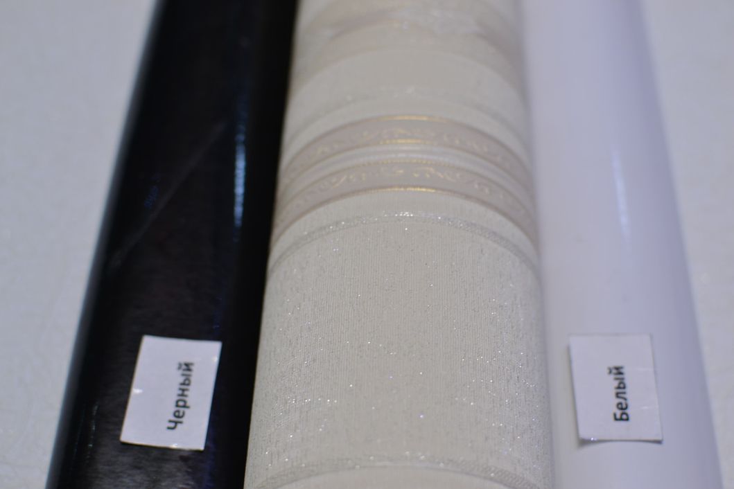 Шпалери вінілові на флізеліновій основі Слов'янські шпалери Le Grand Platinum B118 Шарман 2 бежевий 1,06 х 10,05м (8531 - 02)