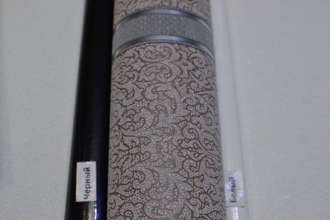 Шпалери вінілові на паперовій основі ArtGrand Bravo Ізабелла коричневий 0,53 х 10,05м (81052BR16)