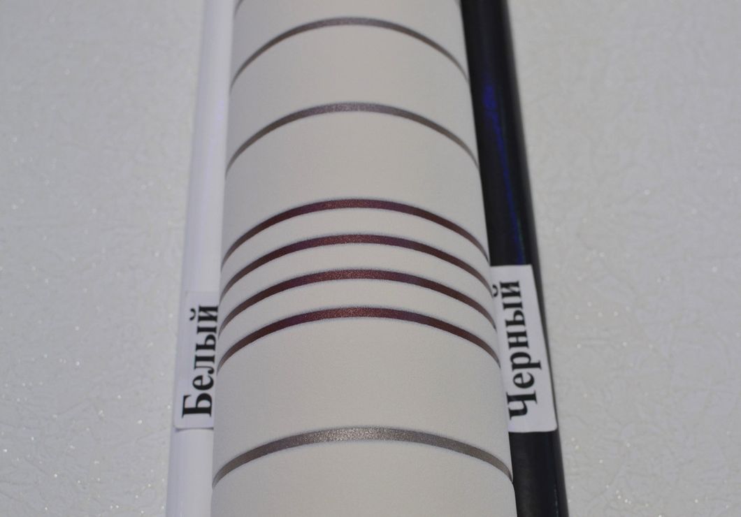 Шпалери вінілові на паперовій основі ArtGrand Bravo білий 0,53 х 10,05м (85025BR24)