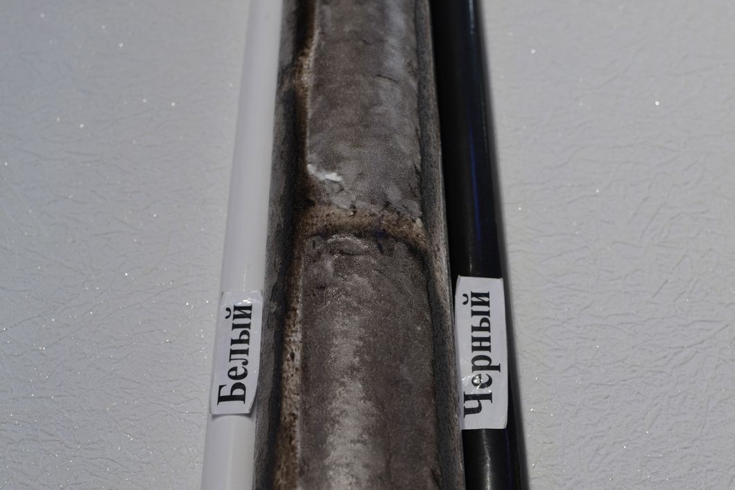 Обои виниловые на флизелиновой основе DU&KA Natura Brick серо-коричневый 1,06 х 10,05м (22100-4)