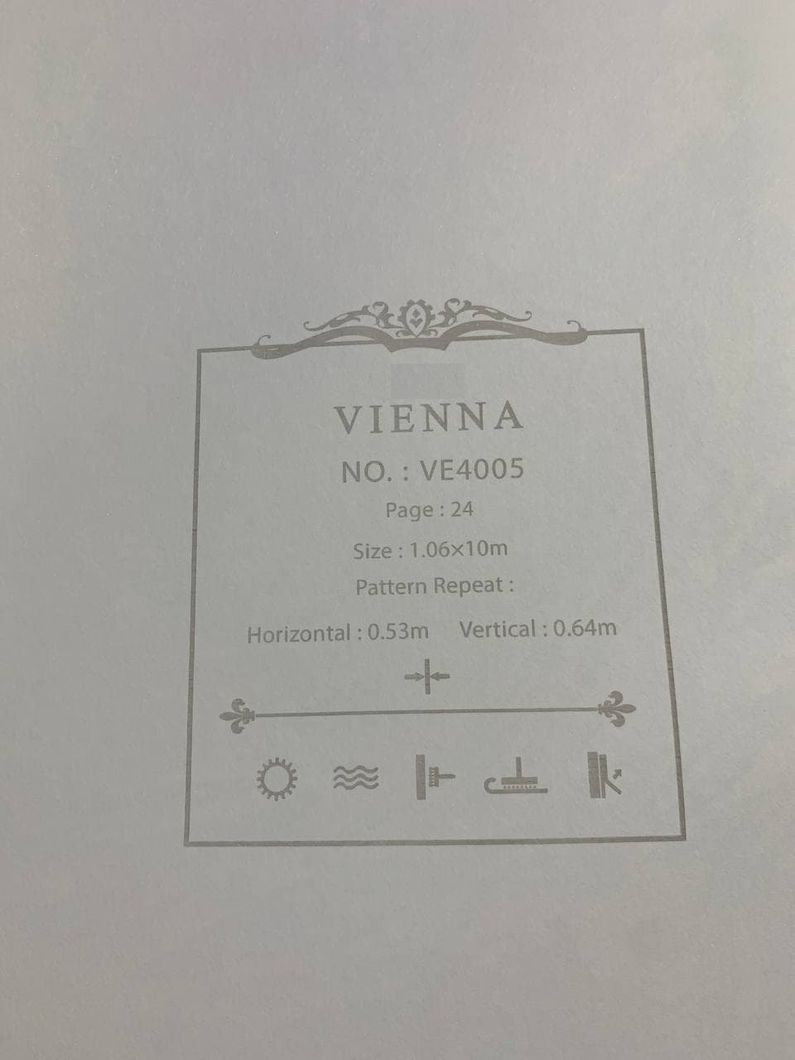 Обои виниловые на флизелиновой основе Vienna зелёный 1,06 х 10,05м (VE4005)