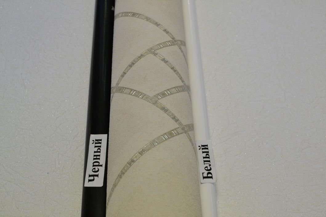 Обои виниловые на флизелиновой основе Vinil ТФШ Флавио песочный 1,06 х 10,05м (7-1343)