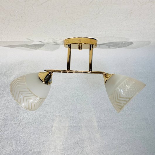 Люстра 2 лампы, золотая в гостиную, спальню стекло в классическом стиле (XA1388/2), Золотой, Золотой