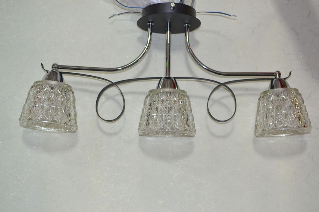 Люстра прозрачные стеклянные плафоны серебро 3 лампы, Хром, Прозрачный