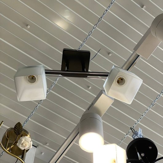 Люстра 2 лампи білі у вітальню, спальню в класичному стилі (N1373/2), Черный, Чорный-хром
