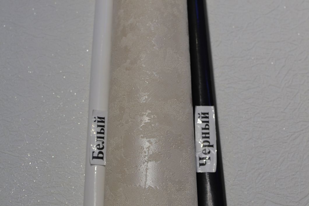 Обои виниловые на флизелиновой основе Wallife Milano бежевый 1,06 х 10,05м (WR9507)