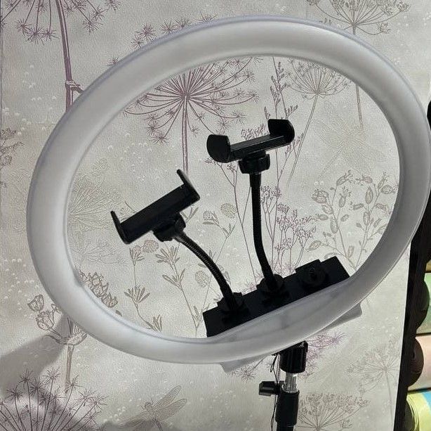 Кольцева селфи лампа светодиодная с двумя креплениями для Тик ток инстаграм питание от usb, Черный