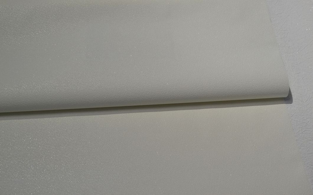 Шпалери вінілові на флізеліновій основі ArtGrand Bravo білий 1,06 х 10,05м (81126BR10)