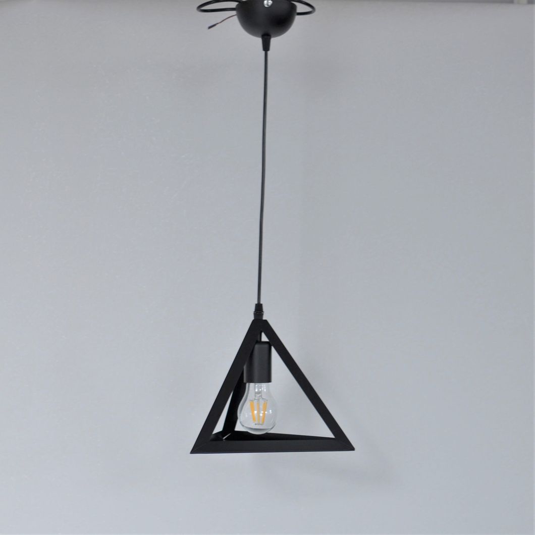Люстра підвісна чорна металева трикутник 1 лампа, Черный, Чорний